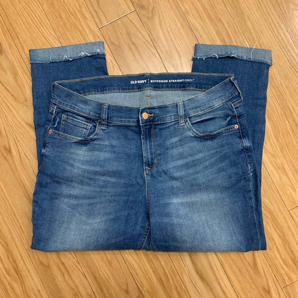 Old Navy Straight/Droit distressed/cuffed jeans